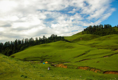 Dayara Bugyal – Dodital – Darwa Pass – Hanuman Chatti Trek (Bhagirathi Valley to Yamuna Valley)